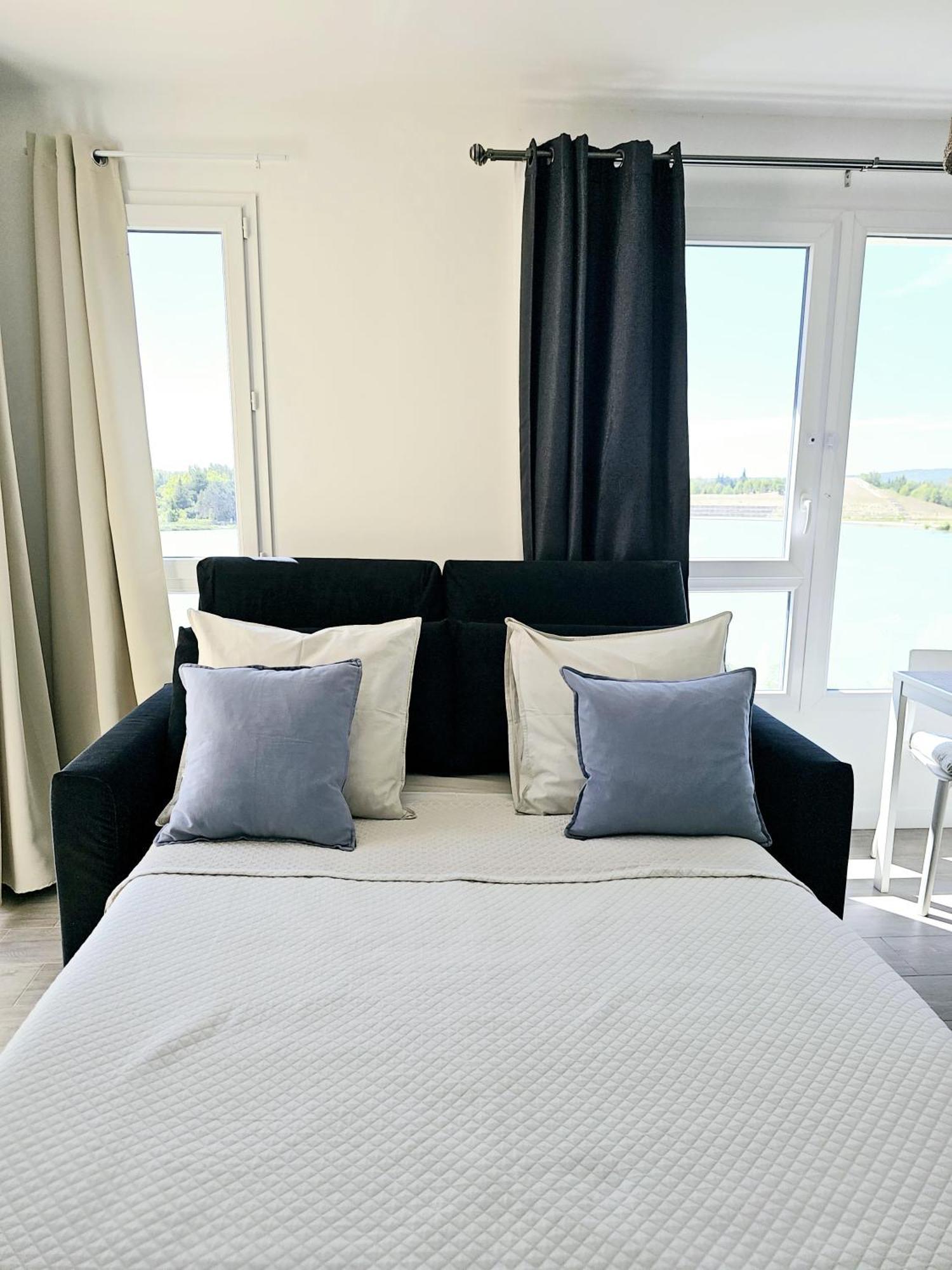 Lakeside Provence - Appartement Classe 4 Etoiles, Vue Sur Le Lac, Parking Sous-Sol, Double Clim Монтё Экстерьер фото